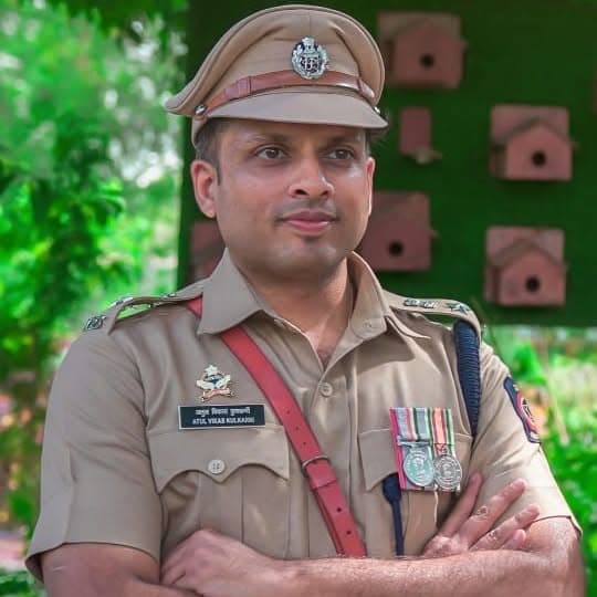 पोलीस अधीक्षक यांचे छायाचित्र - श्री. अतुल कुलकर्णी , (भा.पो.से.) पोलीस अधीक्षक यांचे छायाचित्र